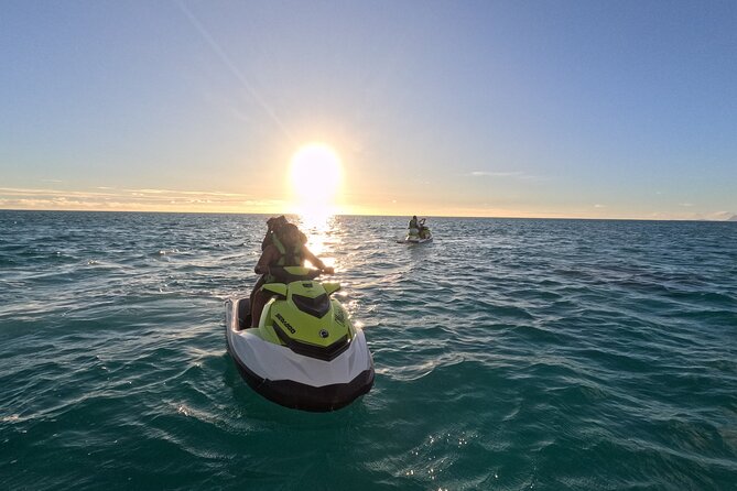 2h Express Adventure by JET SKI in Raiatea - Sacred Island - Tehurui Bay: lagoon color and Mount Temehani