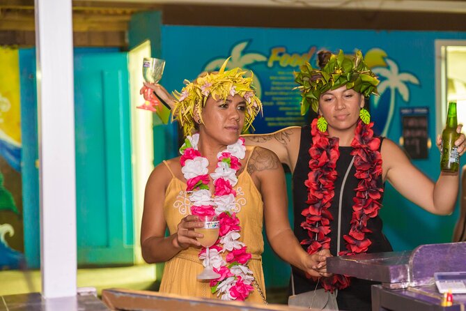 4-Hour Rarotonga Going Troppo Nightlife Tour - The party bus is the main attraction