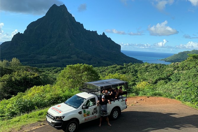 4x4 Moorea Safari Tours : With Hotel transfers - Magic Mountain: confirm which viewpoint you will visit
