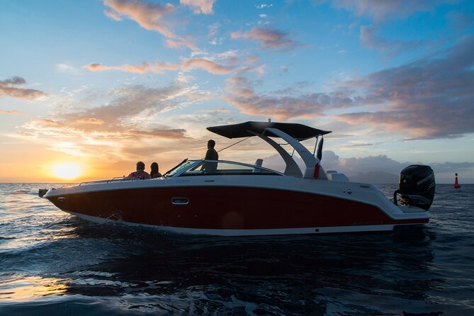 Boat Trip with Sunset in Tahiti - The swimming stop in turquoise water