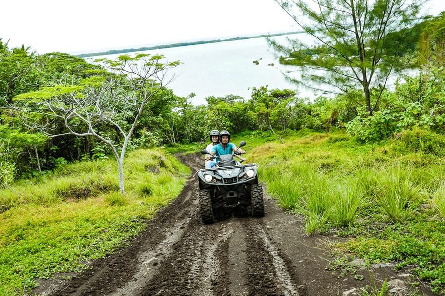 Bora Bora Adventures ATV / QUADS Tours - Fa’anui Valley: riding with a cultural stop