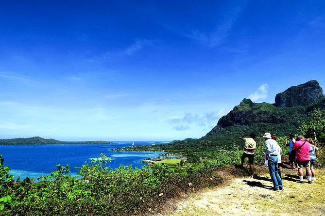 Bora Bora Combo Tour: Lagoon Cruise and 4WD Tour Including Snorkeling - How the day is organized