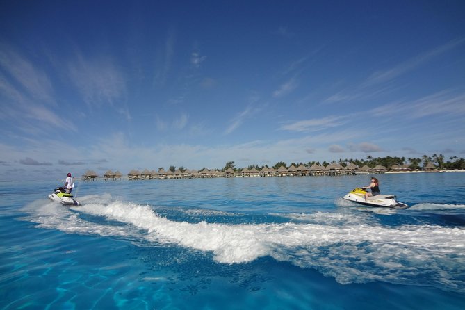 Bora Bora Moana Jet Ski - Photo stops, fruit, and a coconut lesson
