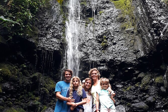 Crossing Island of Tahiti 4x4 Mountain, Waterfall, River, Basins - How rough is the 4x4 ride?