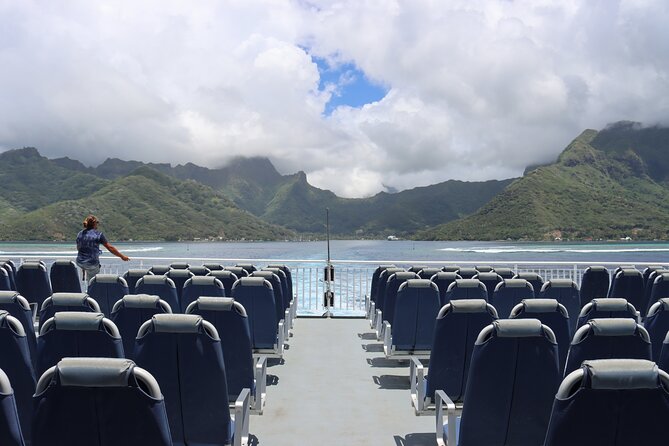 Ferry Transfer between Papeete, Tahiti and Moorea - The Papeete Departure: Get the Correct Boat