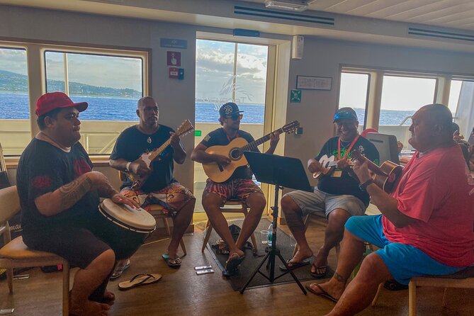 Ferry Transfer between Papeete, Tahiti and Moorea - Friday Music and the Family-Friendly Details