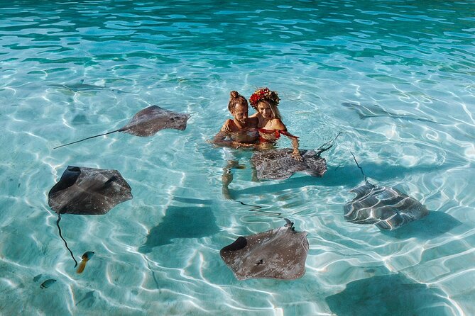 Full Day Tour : Moorea Snorkeling & Sunset Cruise on a Catamaran named Taboo - A break with fruit, juice, water, and maitais