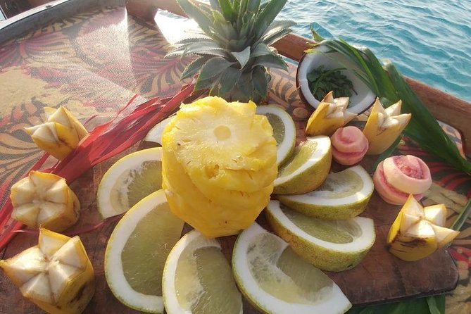 Introduction to sailing and discovering the lagoon - Snorkeling with rays, sharks, and tropical fish
