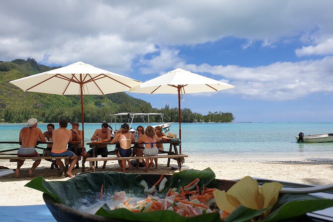 Lagoon Tour - Discover the magnificent lagoon of Moorea - Turtle snorkeling and drifting with eagle rays