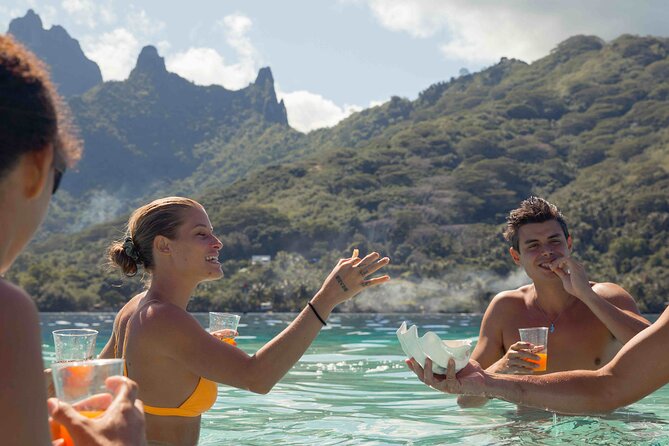 Lagoon Tour in Moorea in Small Group with Lunch - Spinner Dolphins Along Moorea’s South Coast