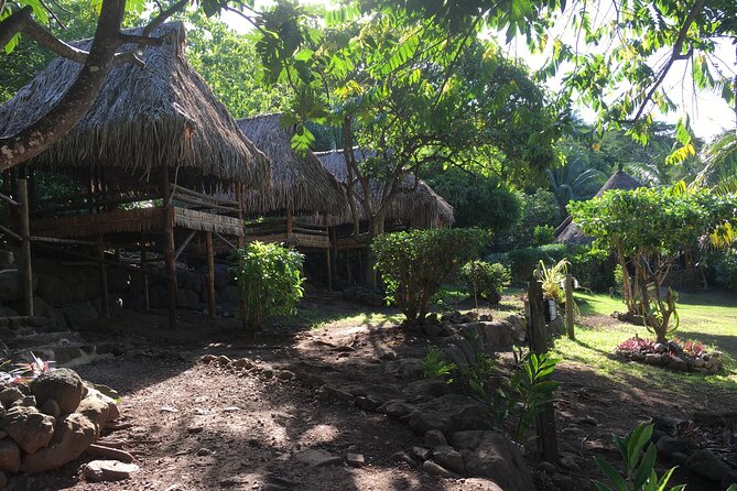 Land and Sea cultural tour to discover traditions, heritage and the lagoon - Inside the private cultural center