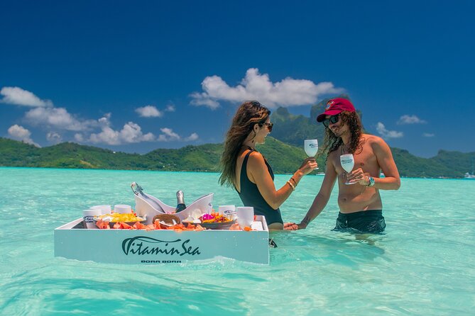 LUXURY PRIVATE Catamaran Bora Bora : Full-Day Trip - Families, couples, and groups of friends