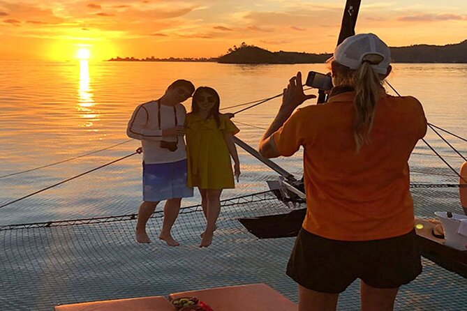 LUXURY PRIVATE Catamaran Bora Bora : The Sunset Escape - A crew that makes the evening personal