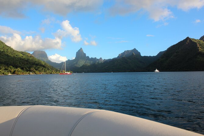 Moorea Sunset Boat Tour - Sunset near Moorea’s two private motu