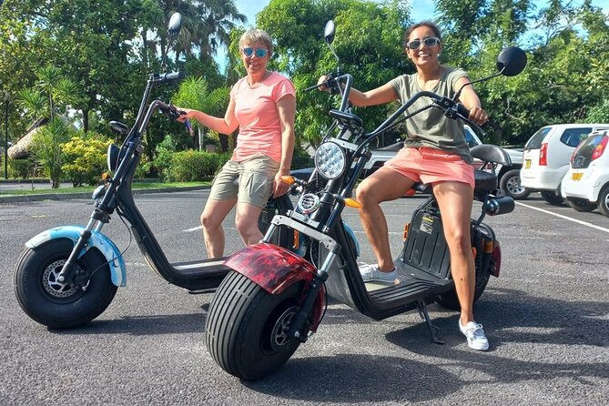 Moorea tour in electric citycoco (in autonomy) - Temae Beach and the south coast