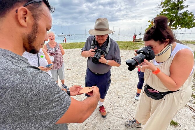 Private excursion to Moorea, photo tour & immersive discovery - Who should book this private excursion