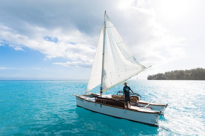 PRIVATE Half Day Tour : Moorea Snorkeling & Sailing on a Catamaran named Taboo - Who should book this Moorea catamaran tour?