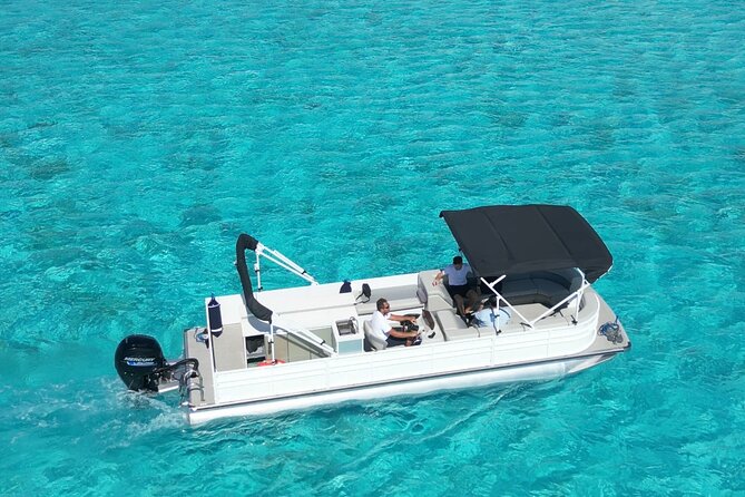 Private Lagoon Tour on a Prestigious Pontoon Boat in Bora Bora - Choosing between two and six hours