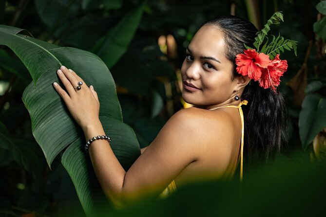 Private Photo Session on The Island of Moorea - The value of up to 100 edited images
