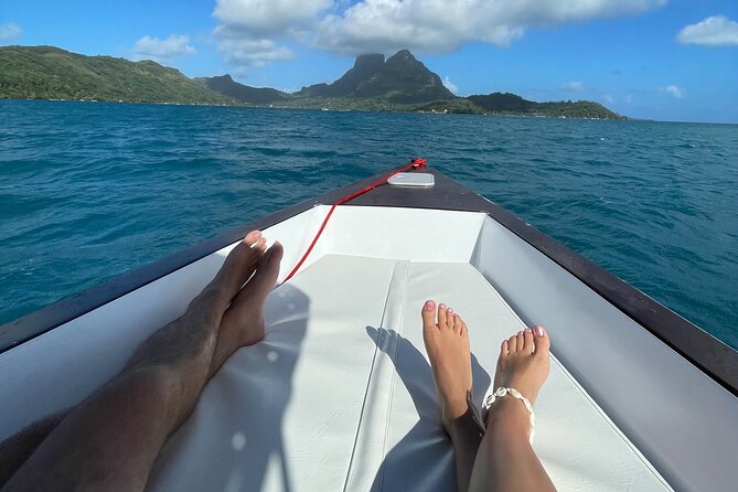 Private sunset cruise in Bora Bora - A sunset cruise built around Bora Bora’s lagoon