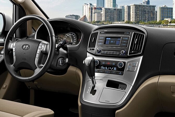 Private Transfer Tahiti Airport PPT to Papeete Urban Area by Van - A smooth start at Faa’a International Airport