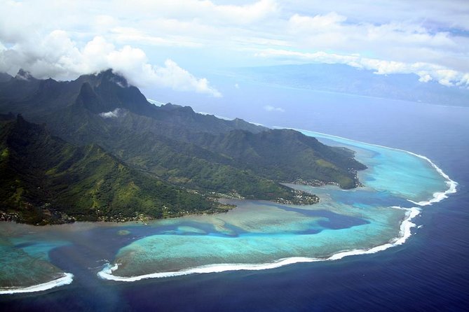 Private Transfer: Tahiti Airport to Hotel or Cruise Port - From arrivals hall to hotel, ship, or ferry