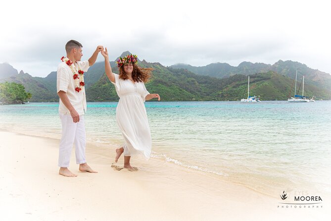 Professional Photo Shooting in Moorea, unique session adapted - Key points at a glance