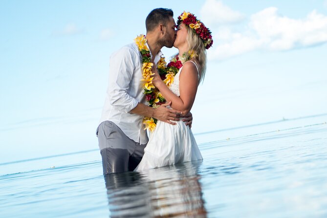 Professional Photo Shooting in Moorea, unique session adapted - Light and weather are part of the plan