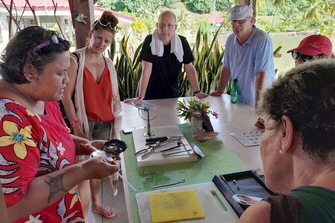 Raiatea-Beautiful Black Pearl of Tahiti and the Vanilla of Tahaa - Who will enjoy this tour most
