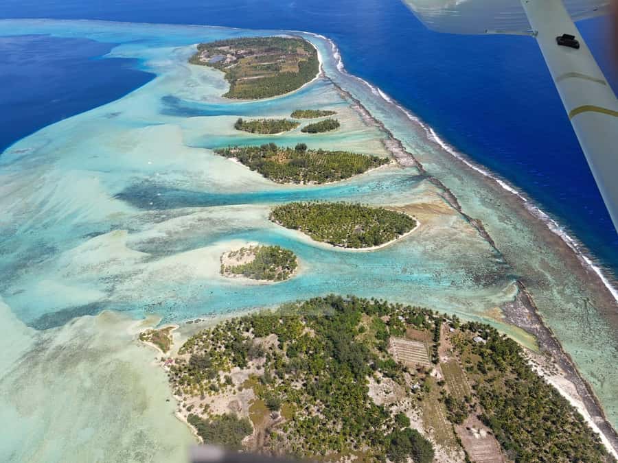 Raiatea: Bora Bora and Taha'a Private Scenic Flight one hour - What makes the private format worthwhile