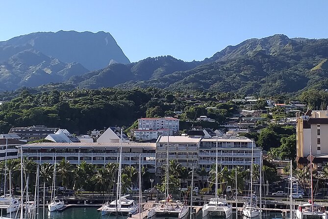 Shared 4.5h Circle Island Tour of Tahiti Nui by Lydia - Why this Tahiti circle tour works so well