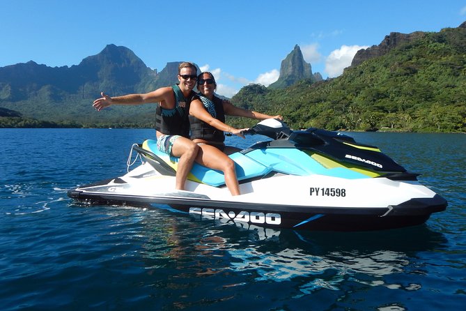 Small Magic Combo 3h30 of Quad + 1H00 of Jetski - Starting at Opunohu with a proper safety briefing