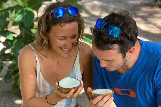Snorkeling BBQ and Things to do on a Private Motu in Bora Bora - Lunch on a private motu