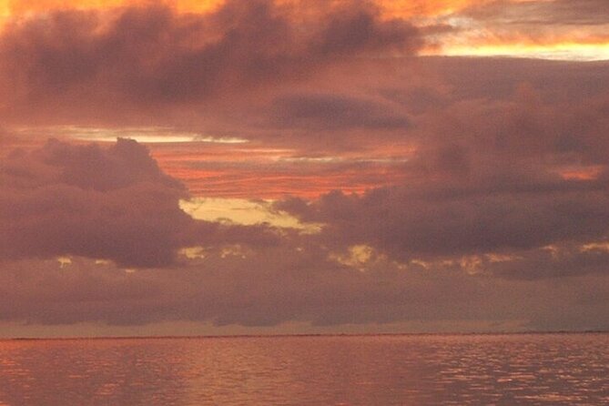 Sunset sailing trip on the Lagoon of Tahiti - Who should book this sunset sail