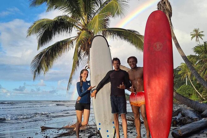 SURF TAHITI Bites & Waves – Surf experience with every bite - Starting with a lesson matched to your ability
