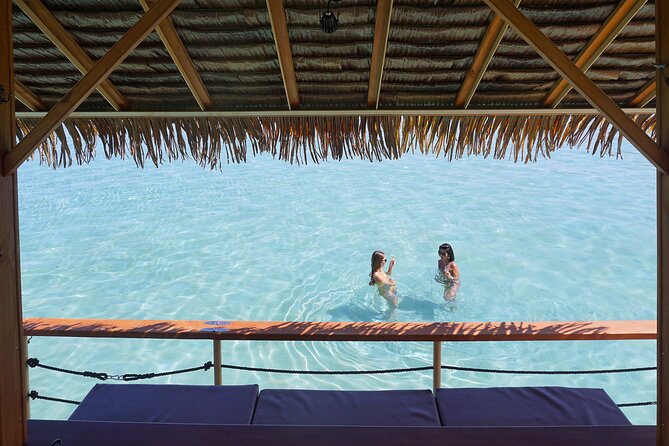 Tahiti Lagoon Vaimareva Private Boat cruise - Seeing Tahiti from the lagoon