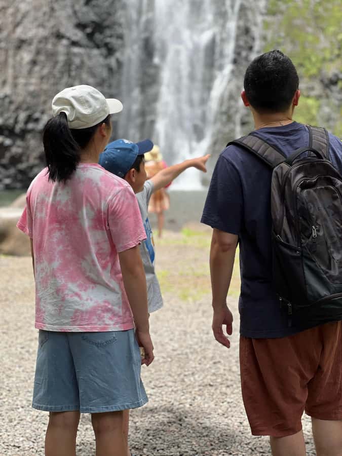 Tahiti: Unique East Coast Half Day Tour with Local Guide - Why the east coast is the right half-day choice