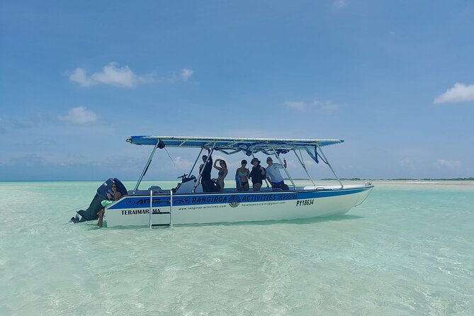 The Blue Lagoon by private boat - Starting at Tiputa Pass