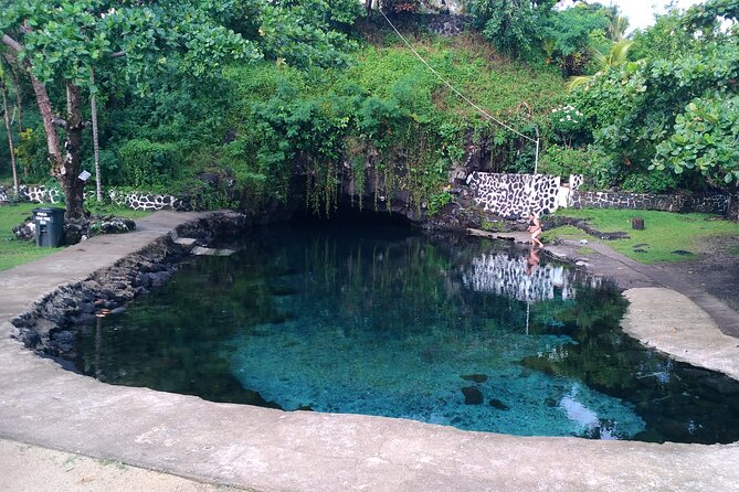 The Pristine Waters of Upolu - Guides make the small group worthwhile
