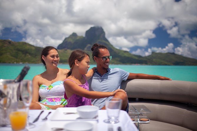 Toa Boat Bora Bora Private Lagoon tour with Lunch on Ambassador Boat - Why the private format matters at $870 per person