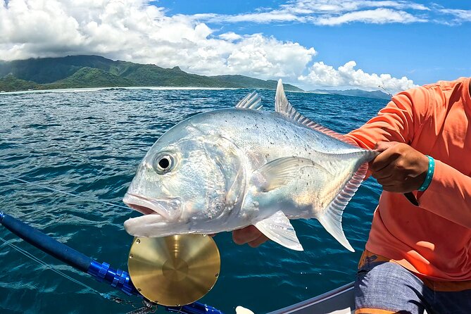 Unique in Raiatea: discover the lagoon, fish, cook, enjoy! - Captain Kenzo and the private boat