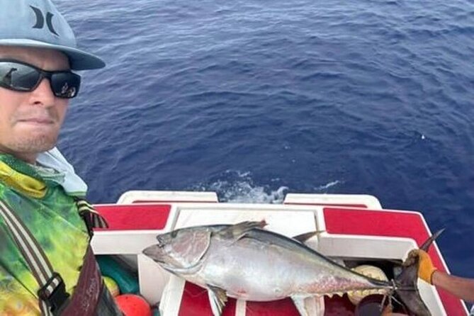 Wholesale Fishing in Poti Marara at Tahiti Teahupoo Peninsula - What to bring and what to plan