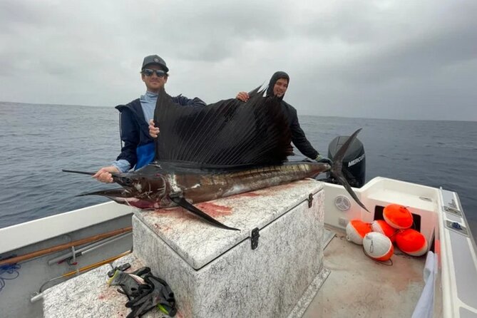 Wholesale Fishing in Poti Marara at Tahiti Teahupoo Peninsula - Why the Poti Marara makes a difference