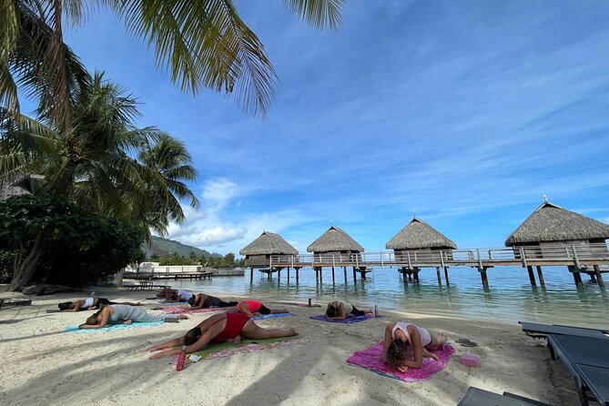 Yoga on the paradise beach of Manava Moorea - Why the small group matters